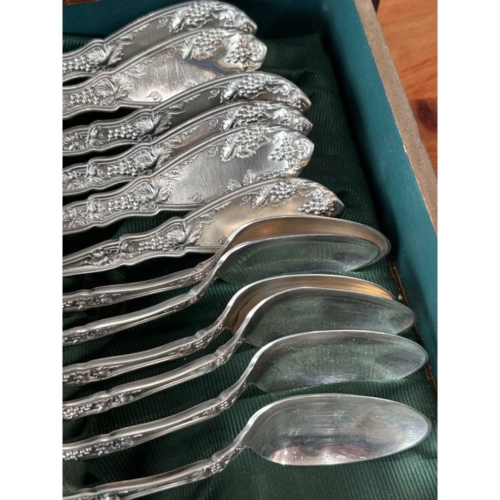Antique Wm A Rogers Triple Plate Silverplate Flatware Complete Service for 6
